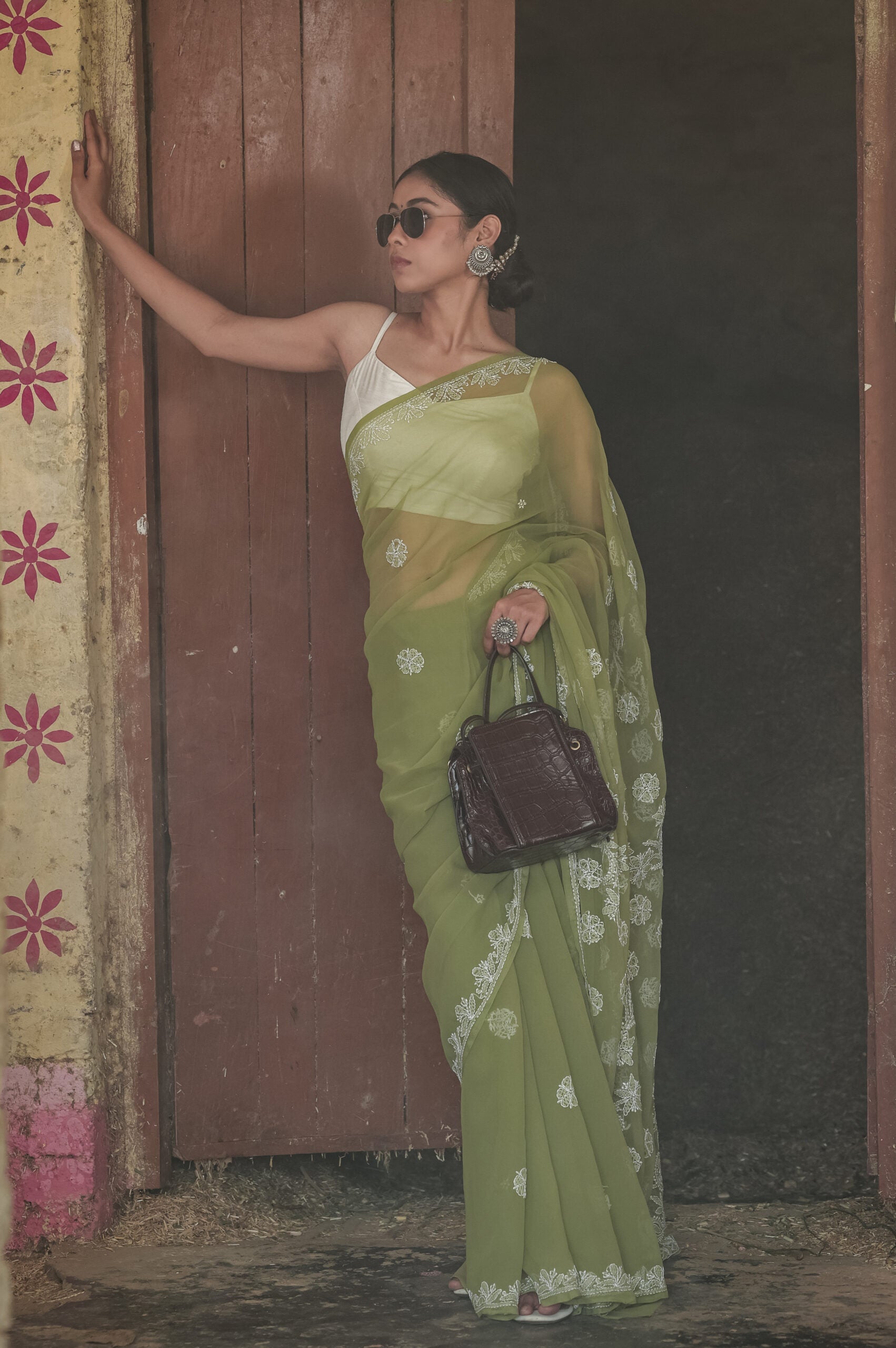 Urviya Chikankari Viscose Georgette Saree with Palla Booti Green