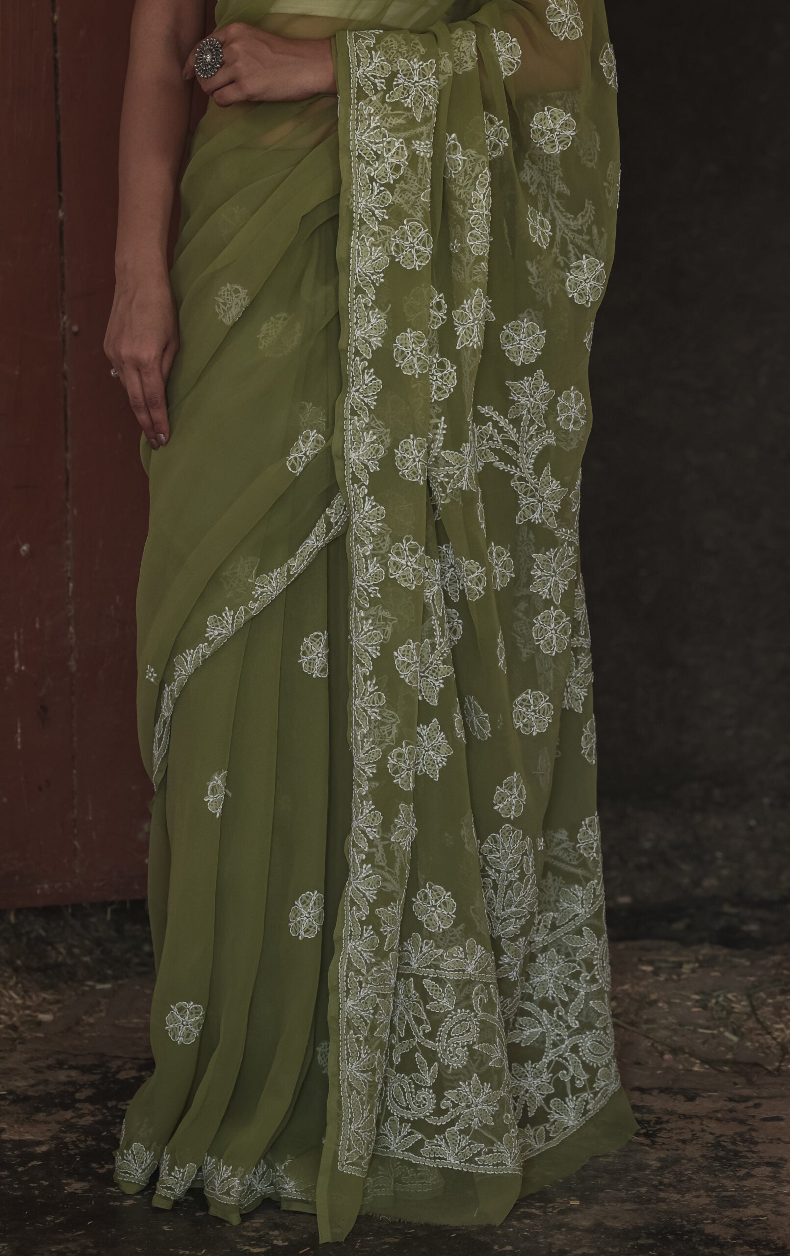 Urviya Chikankari Viscose Georgette Saree with Palla Booti Green