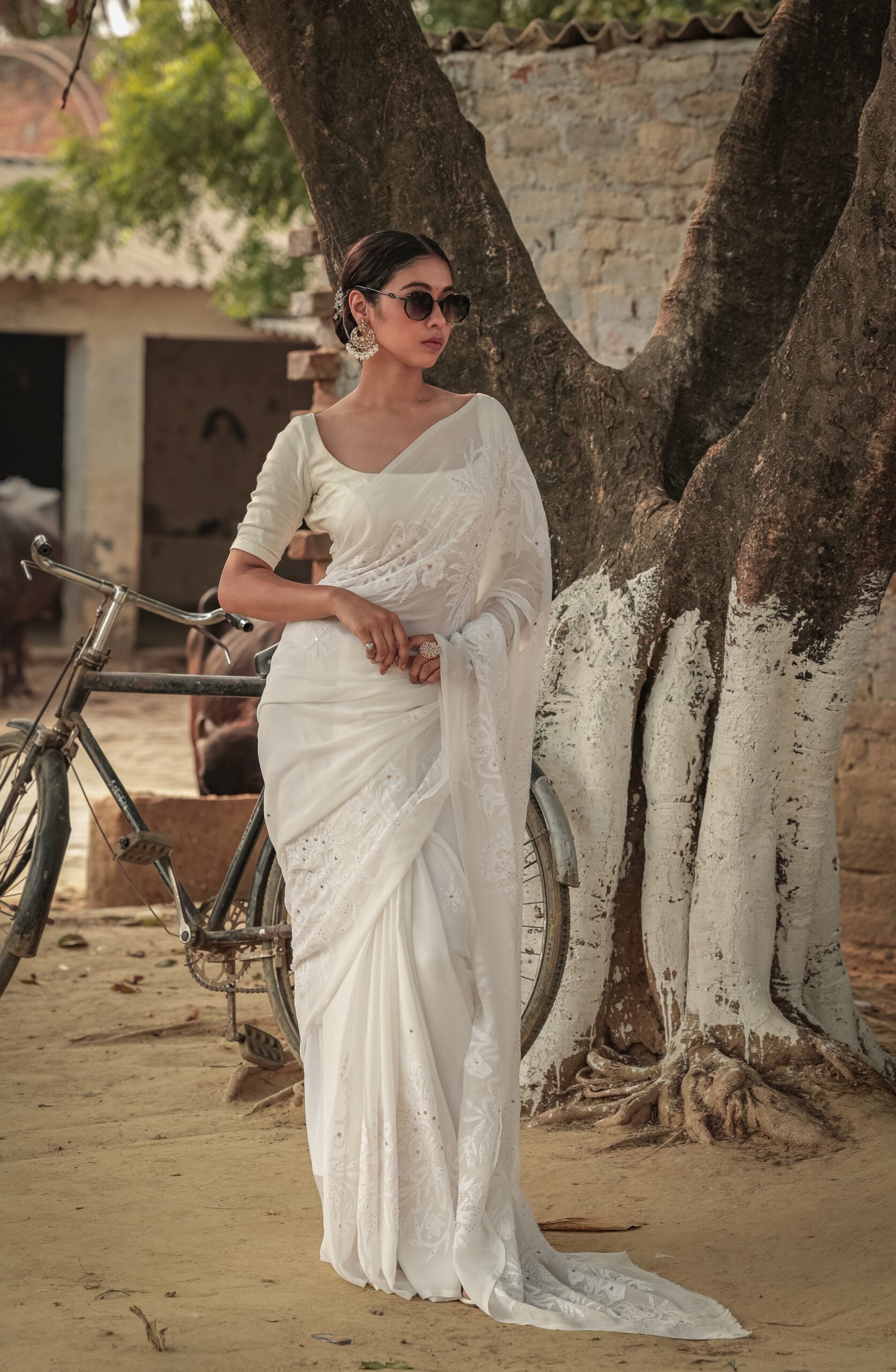 Urviya Chikankari Georgette Tone on Tone Saree with Mukaish Work White