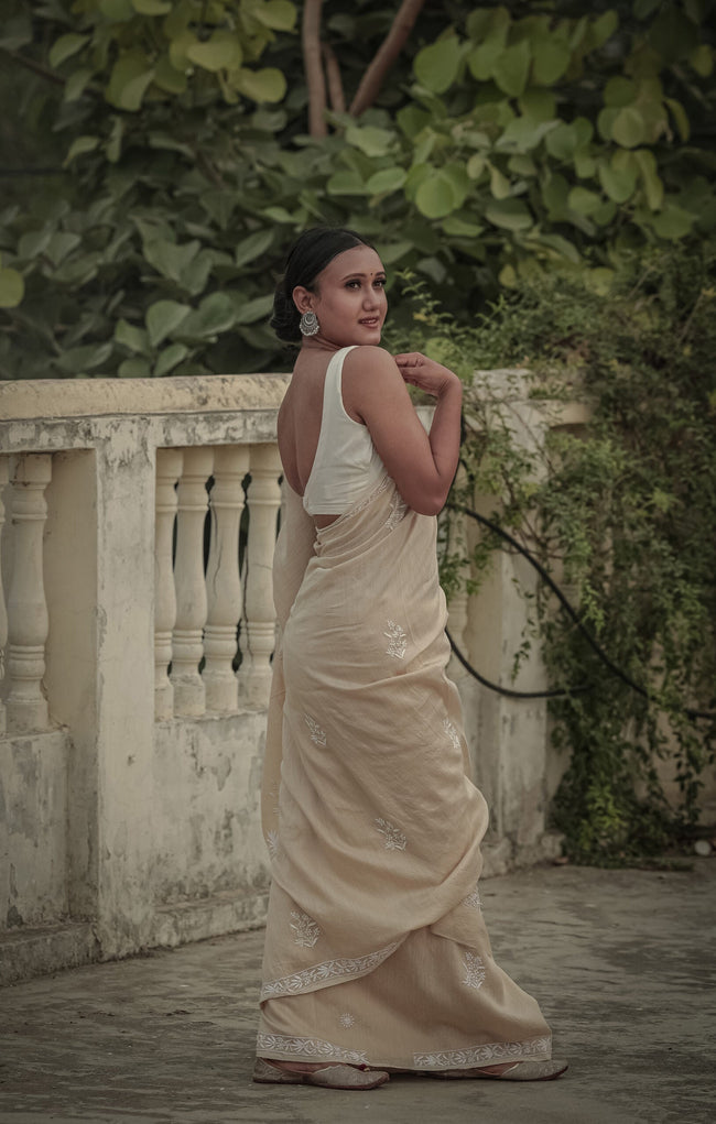 Urviya Chikankari Moonga Silk Saree - Border Palla