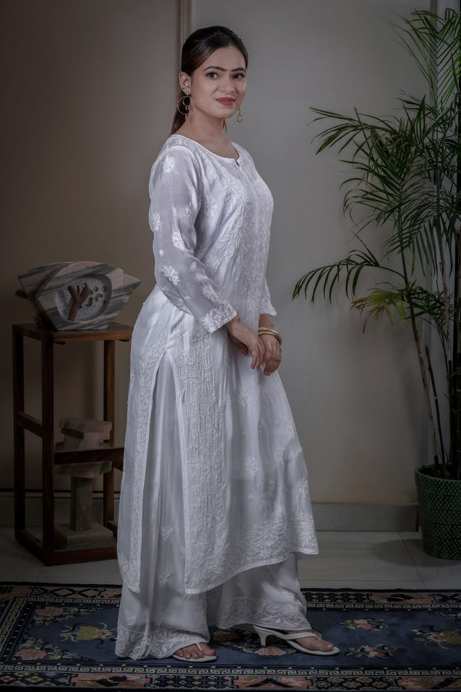 Urviya Chikankari Muslin Long Kurti - Bakhiya Gala Boota White