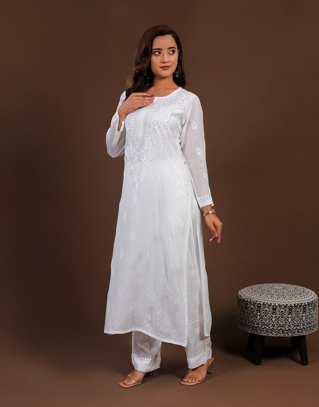 Urviya Chikankari Muslin 2 piece Bakhiya Ghaaspatti Work and Gala Boota