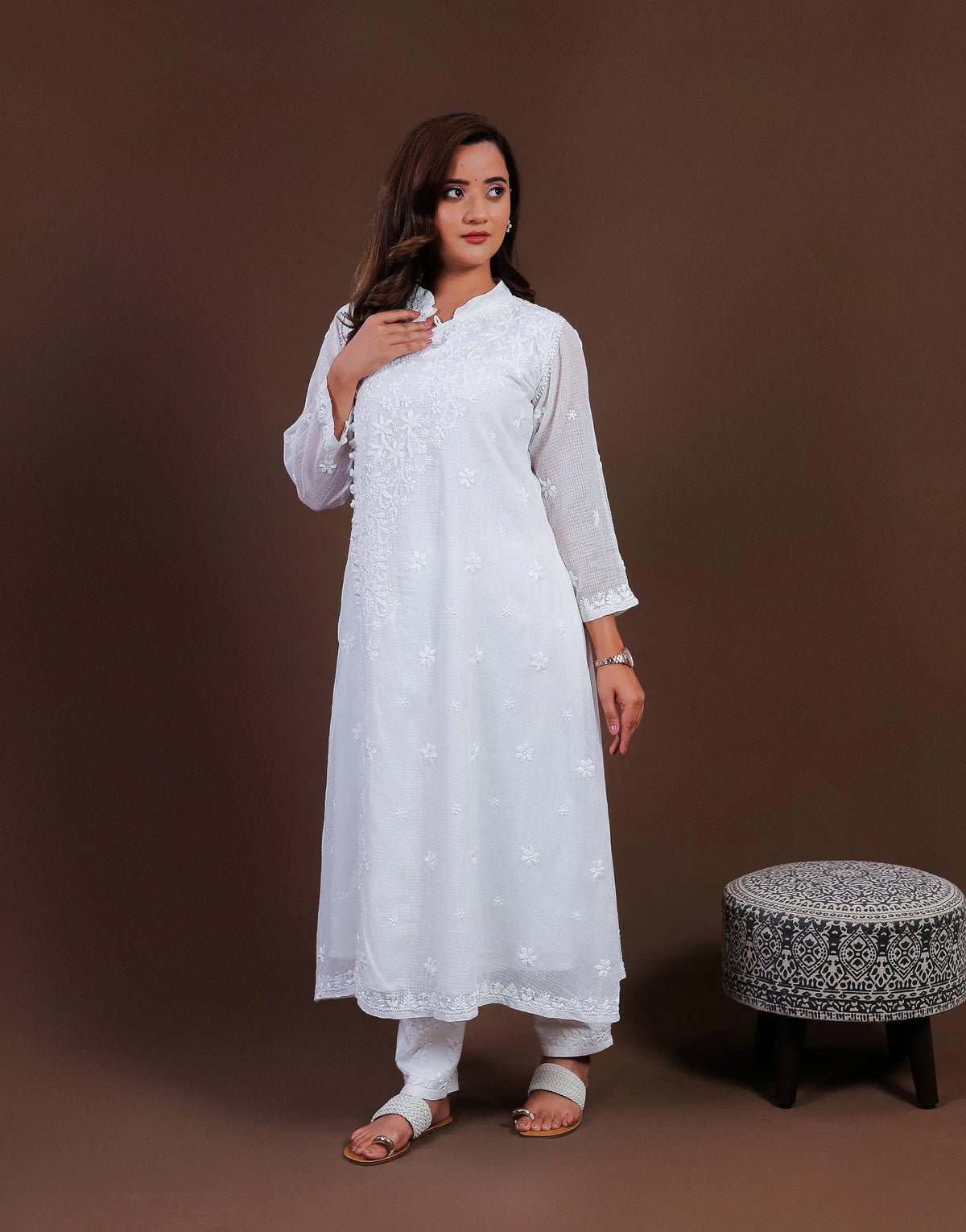White Kota Doria Side Button Long Kurti White Kota Doria Side Button Long Kurti 