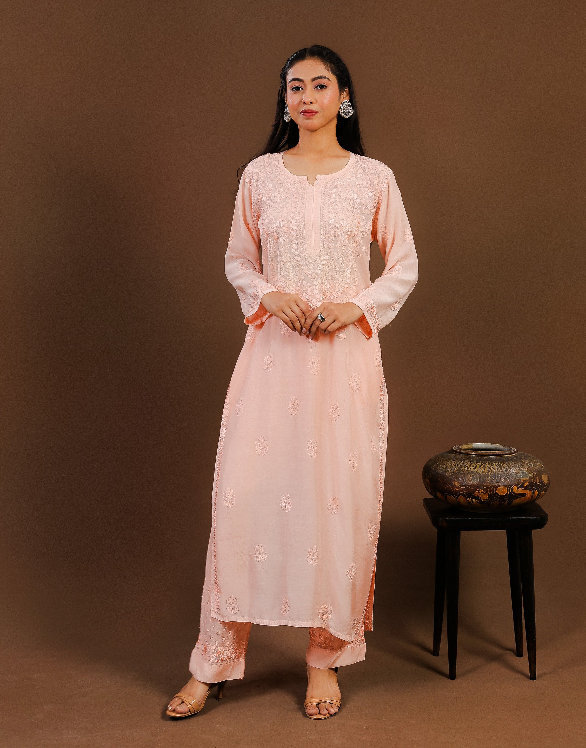 Urviya Chikankari Muslin 2 piece Bakhiya Ghaaspatti Work and Gala Boota