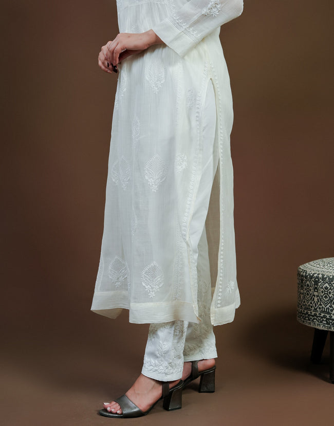Urviya Chikankari Mul Chanderi Long Kurti – Nyra Cut with Jaali Boota White