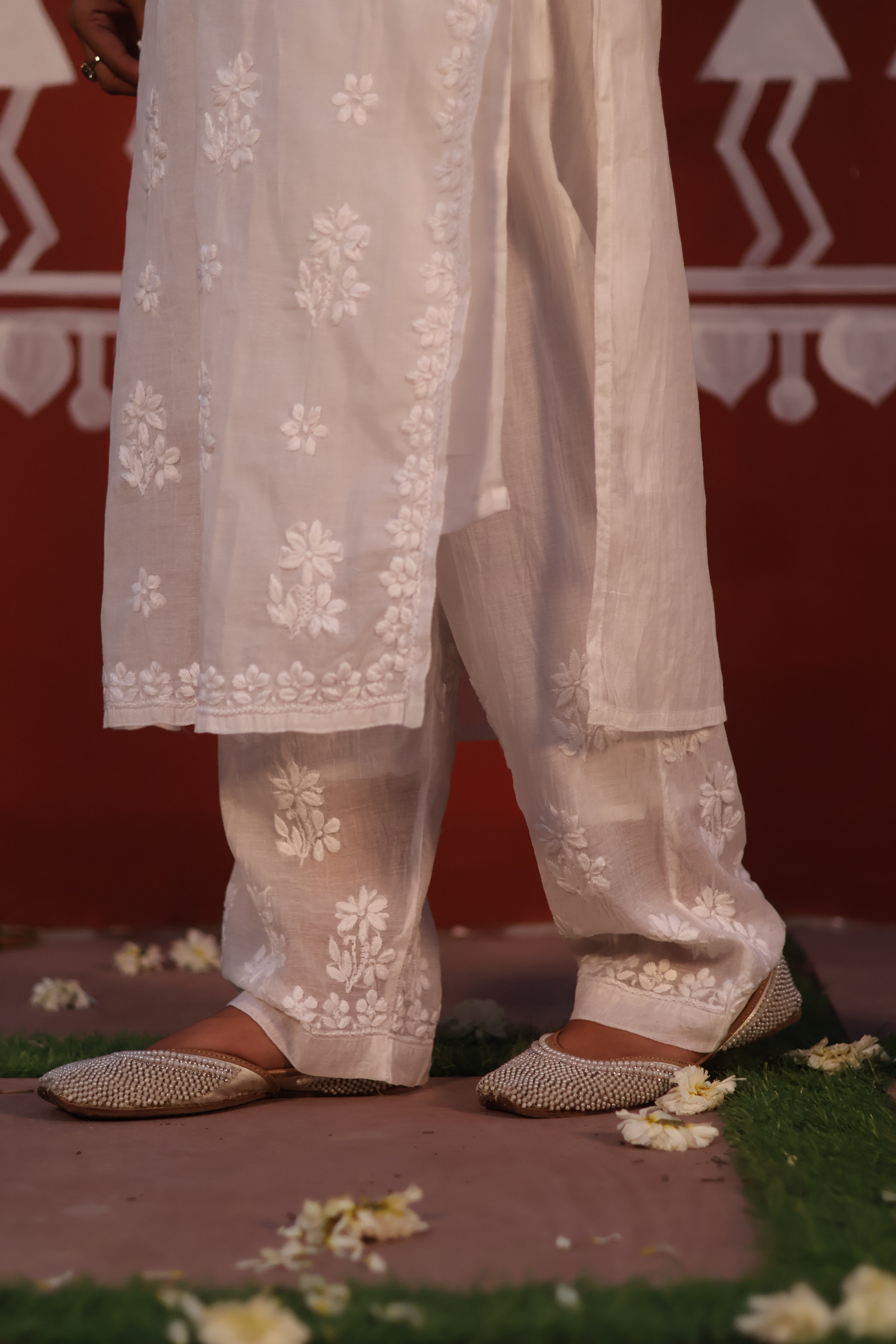 White Mul Chanderi Ghaspatti 2 Piece Set