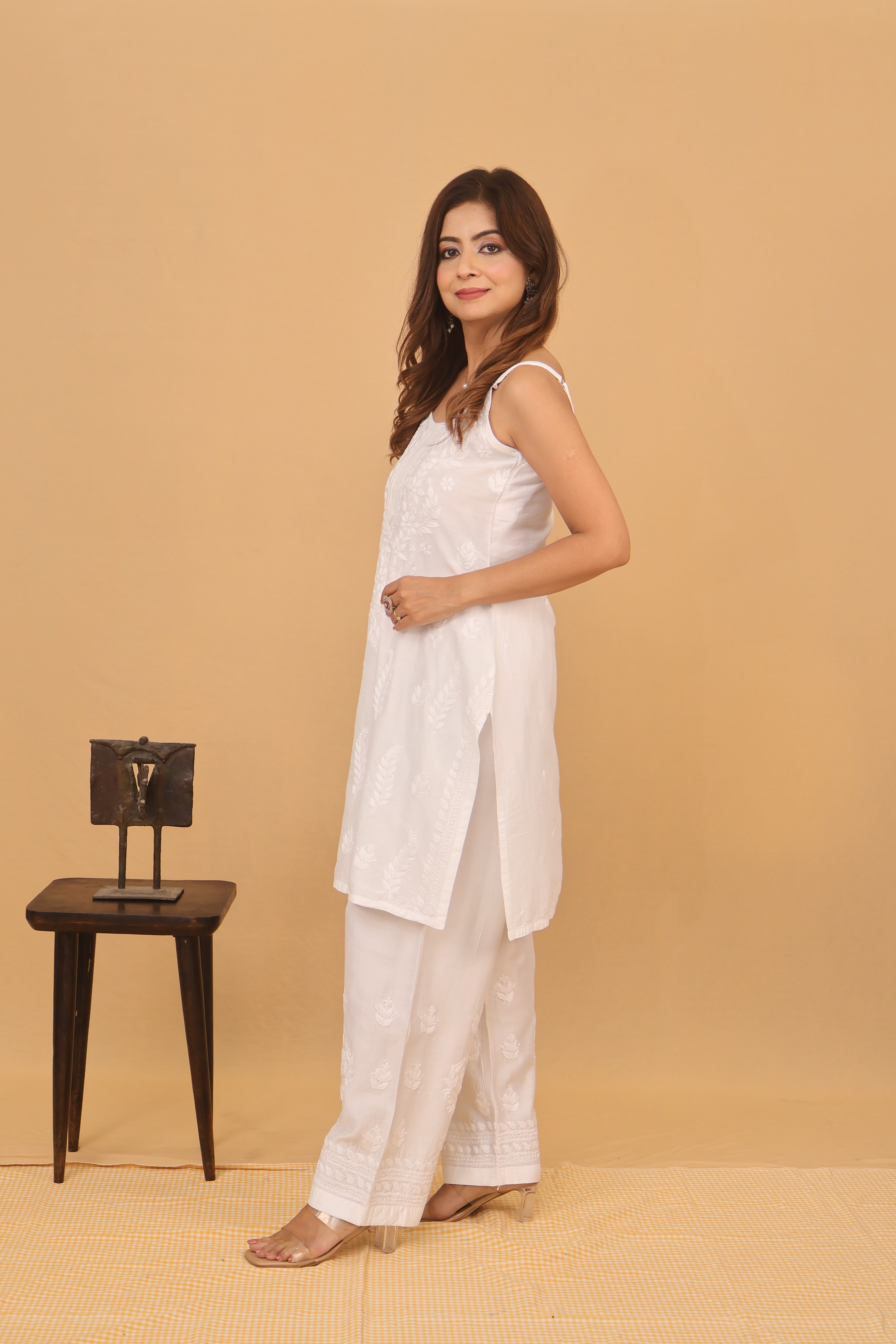 White Chanderi Spaghetti Ghaaspatti 2 Piece Set
