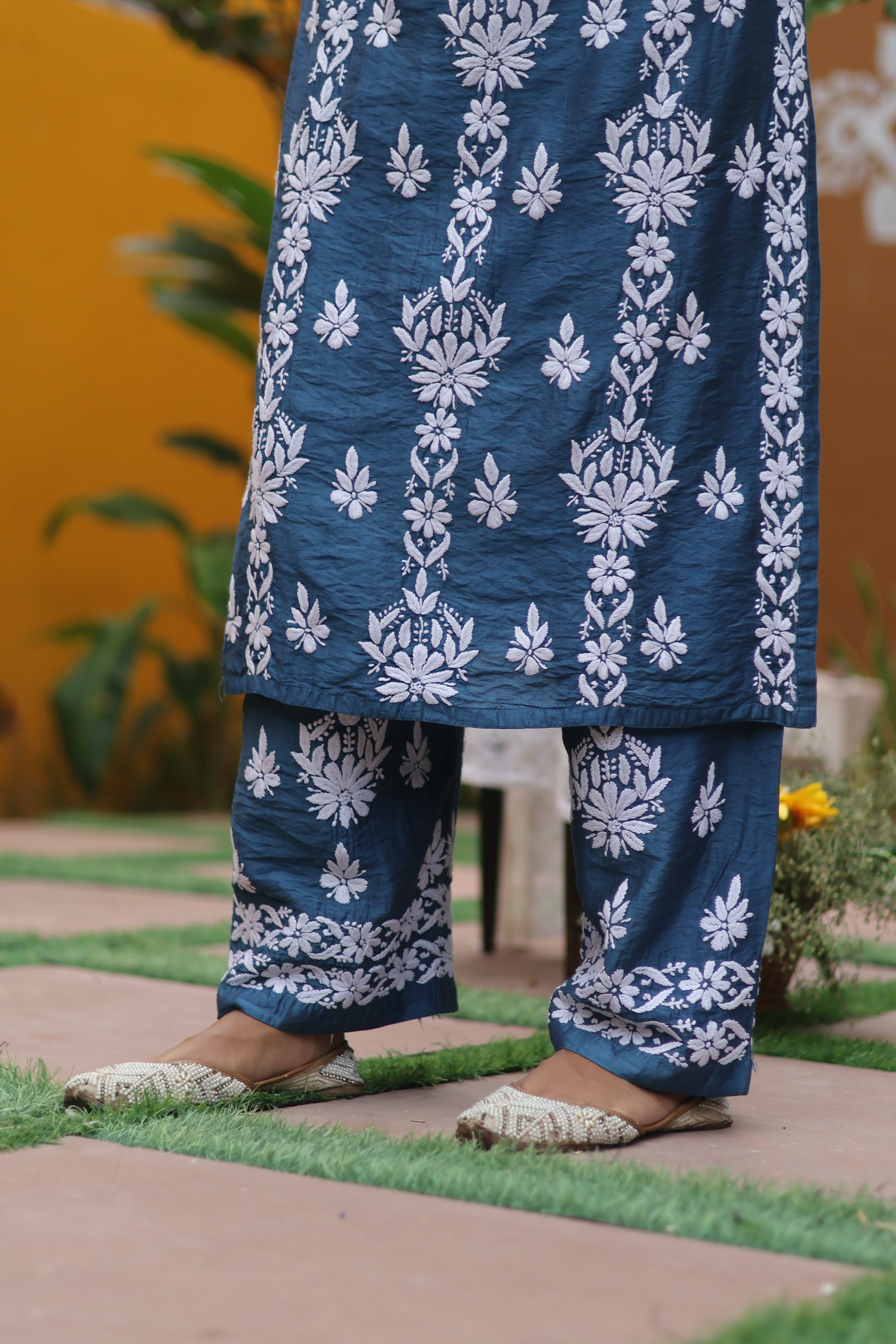 Blue Chanderi White Thread Ghaaspatti 2 Piece Set