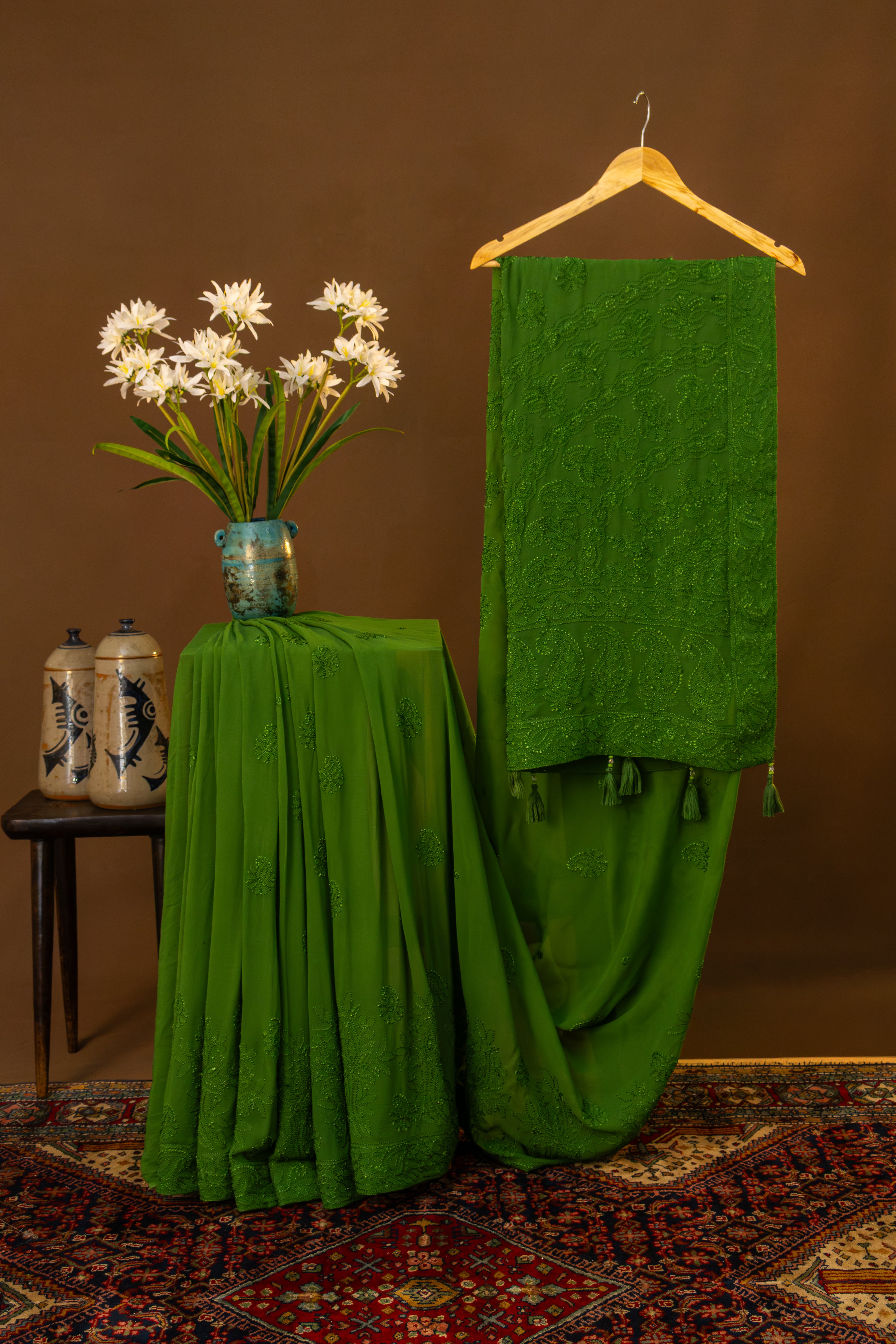 Premium Viscose Georgette Chikankari Saree Skirt Border Palla Resham Thread Work