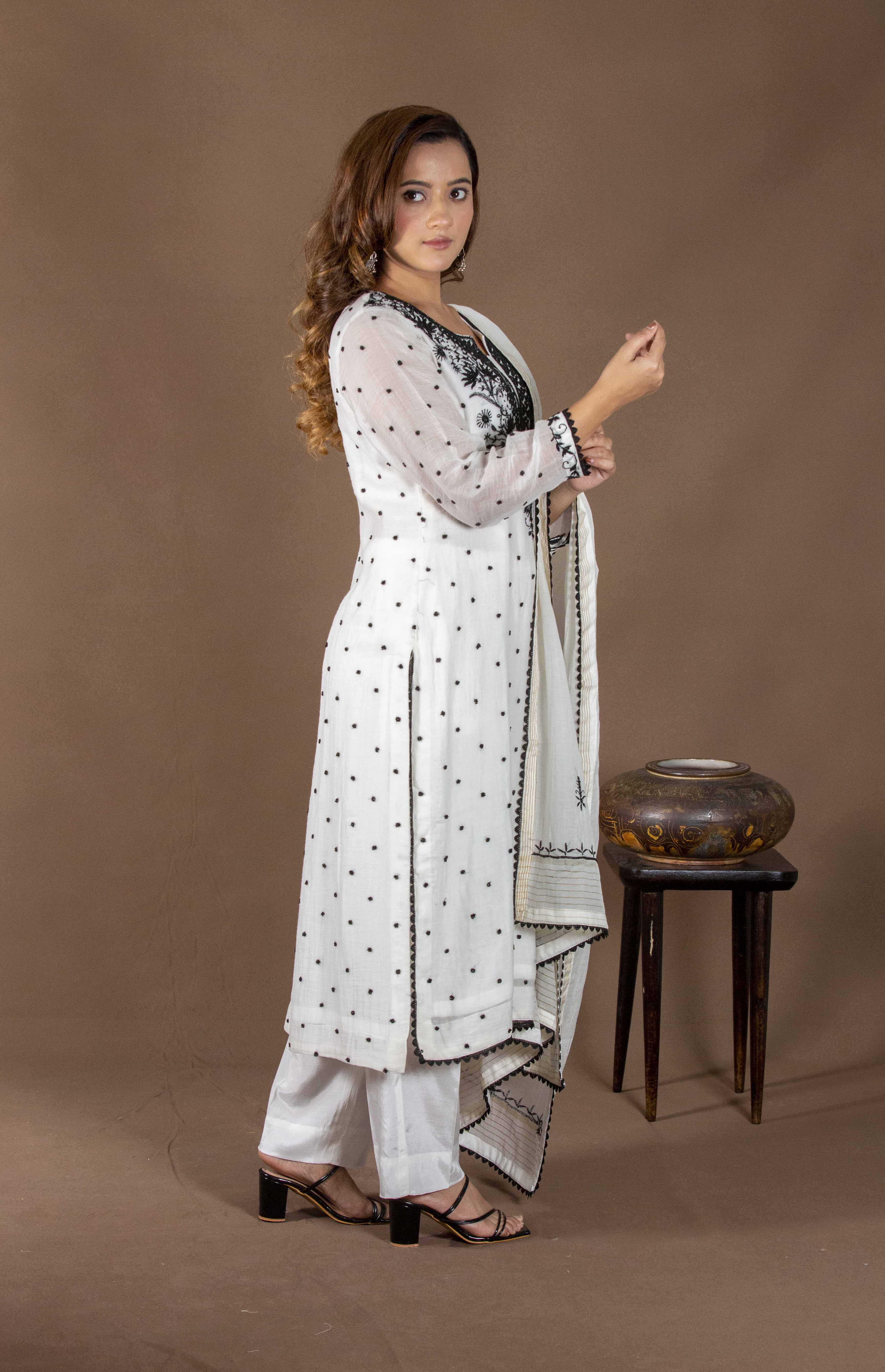 Urviya Chikankari Mul Chanderi White Black Pearl Gala Booti Black Thread Suit