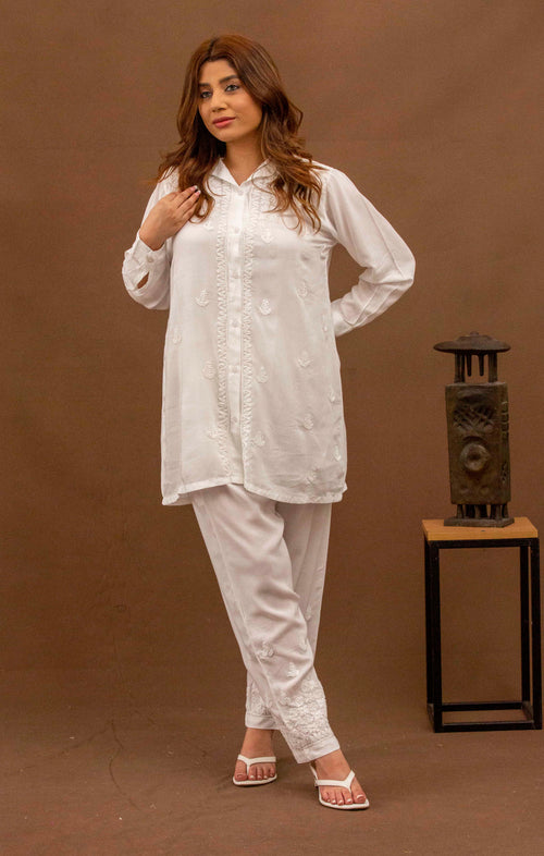 Urviya Chikankari Rayon White Ghaaspatti Coord Set