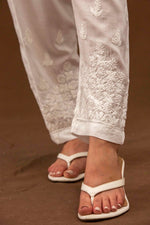 Urviya Chikankari Rayon White Ghaaspatti Coord Set