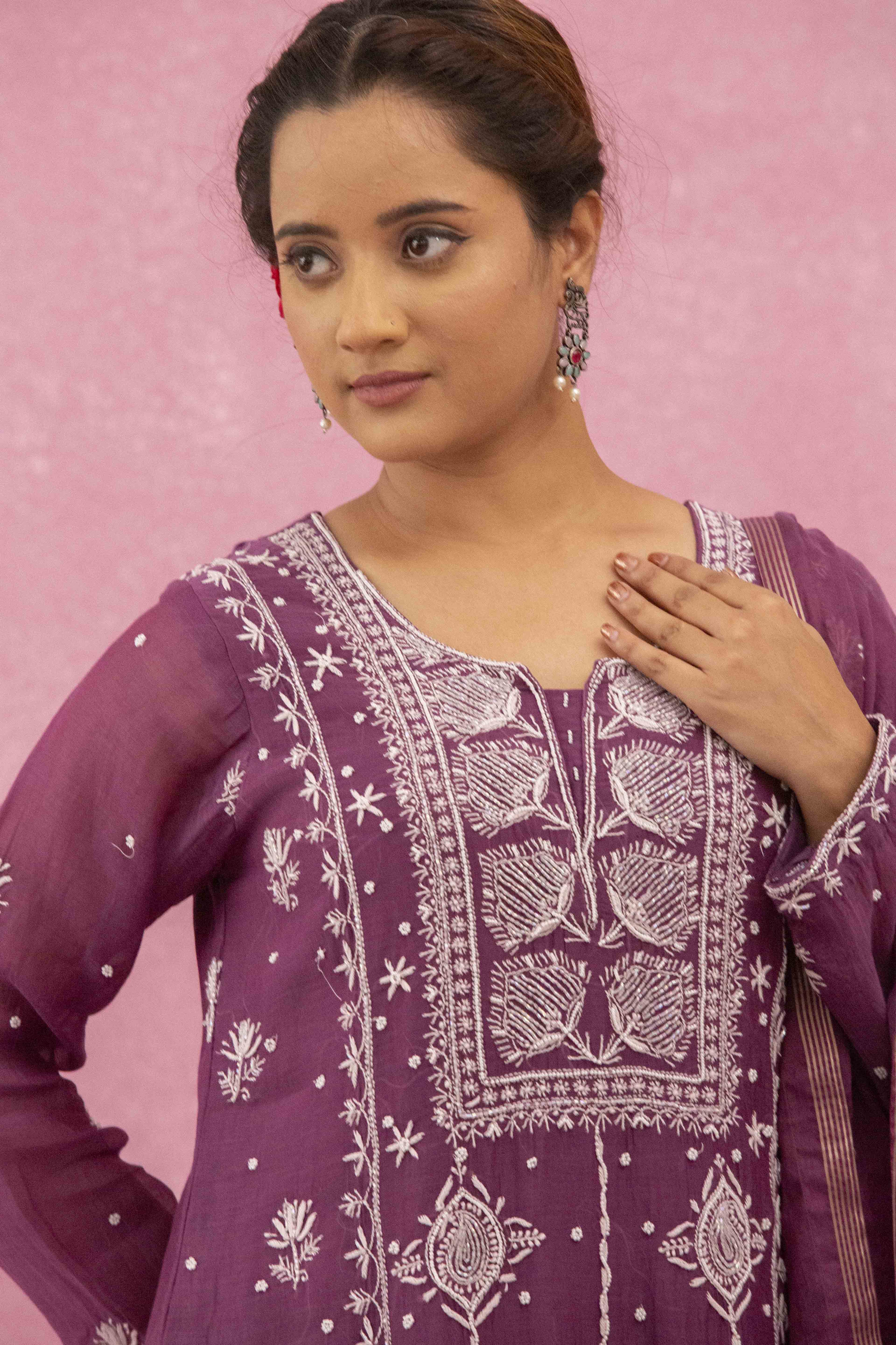 Urviya Chikankari Mul chanderi Purple Pearl Work Cutdaana Panel Suit